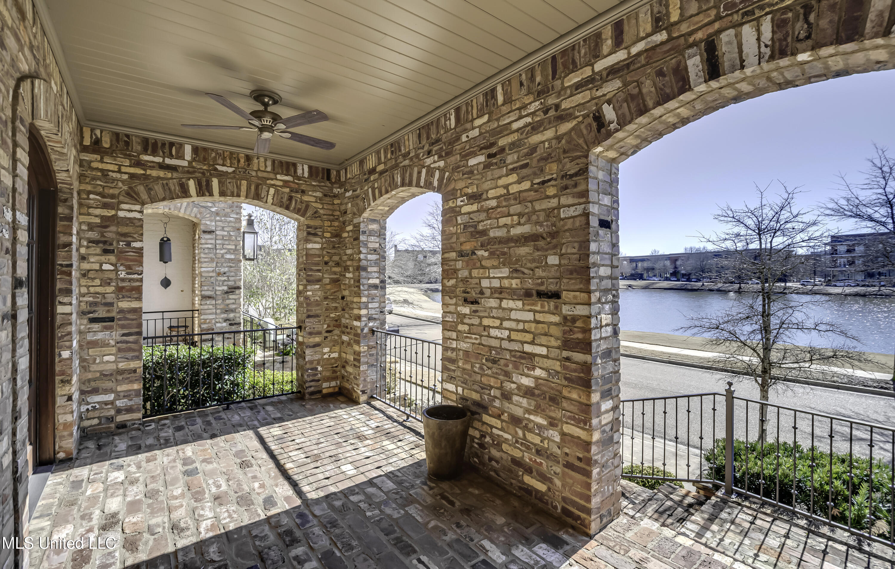 602 Northlake Avenue Ridgeland, MS 39157 - Photo 7 of 62 602 Northlake Ave--14