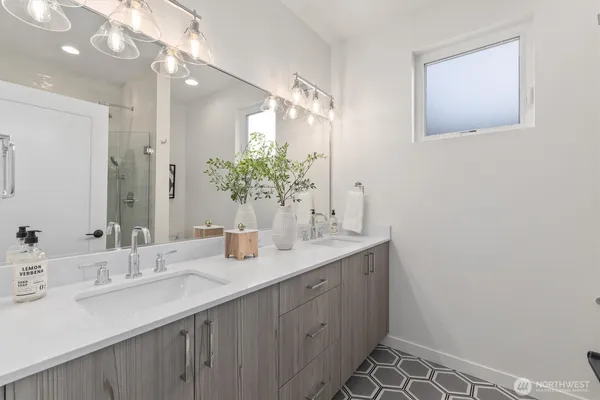 $729,000 | 945 Northwest 61st Street, Seattle, WA 98107