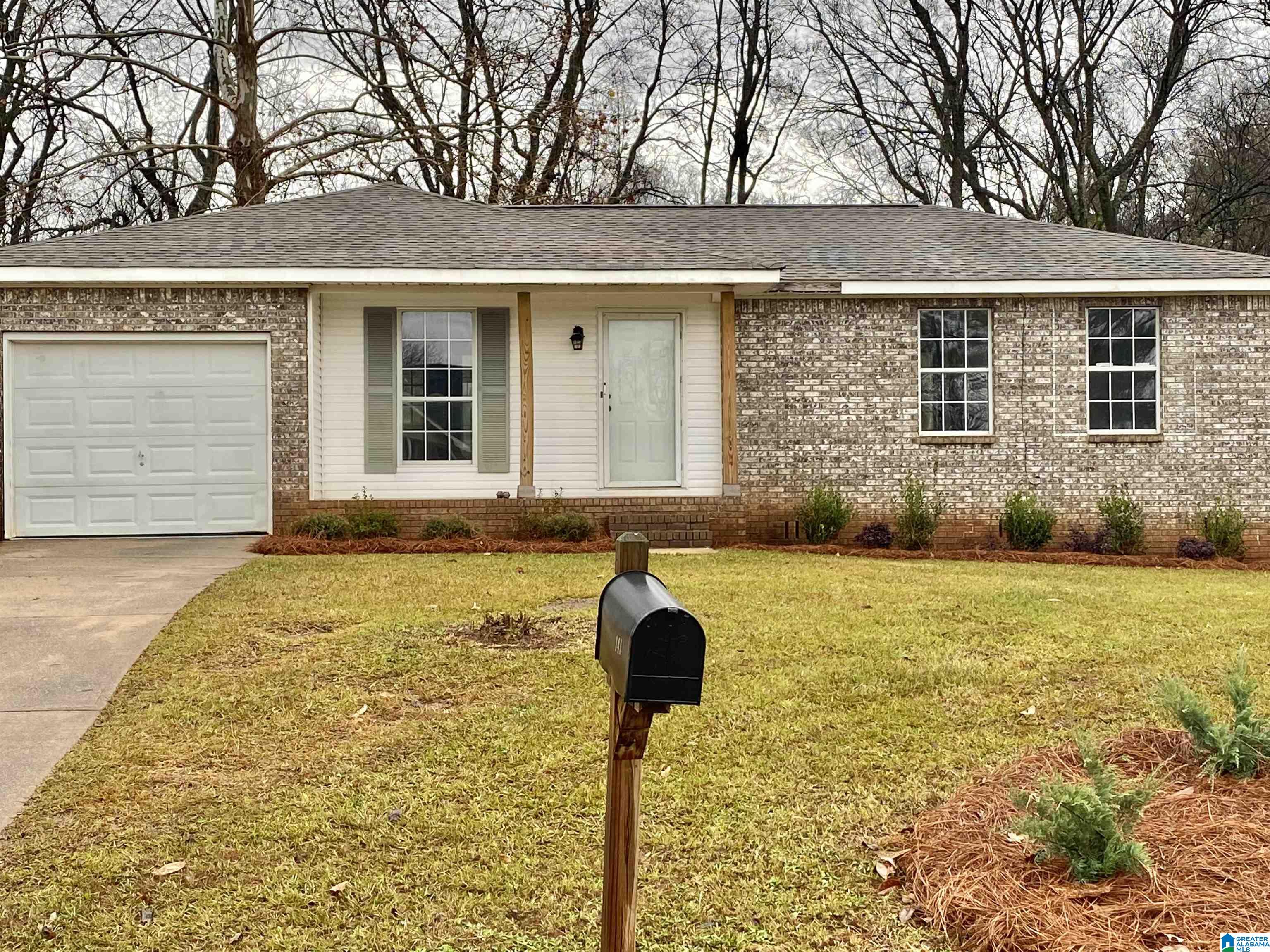 141 Buckingham Circle Montevallo, AL 35115 - Photo 1 of 14