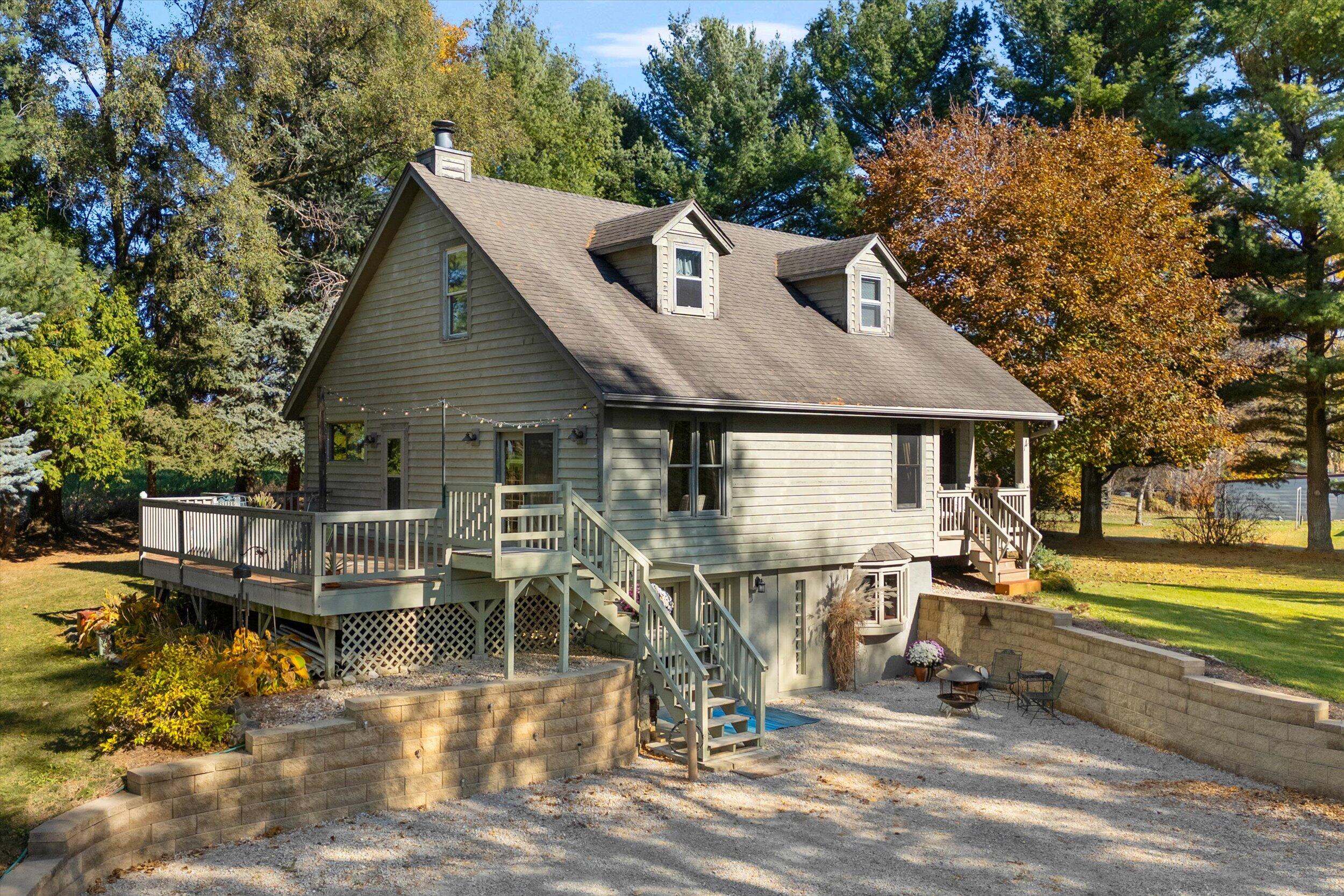 N6119 Square Road Hubbard, WI 53032 - Photo 1 of 1 31-Middle Coast-31