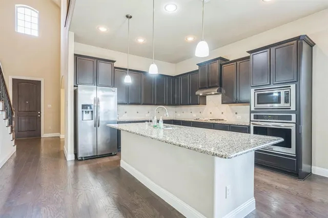 $2,990 | 301 Harcourt Avenue, McKinney, TX 75072