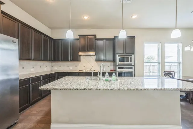 $2,990 | 301 Harcourt Avenue, McKinney, TX 75072