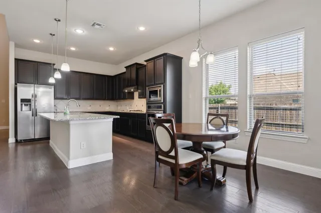 $2,990 | 301 Harcourt Avenue, McKinney, TX 75072