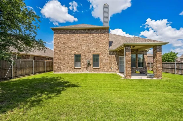 $2,990 | 301 Harcourt Avenue, McKinney, TX 75072