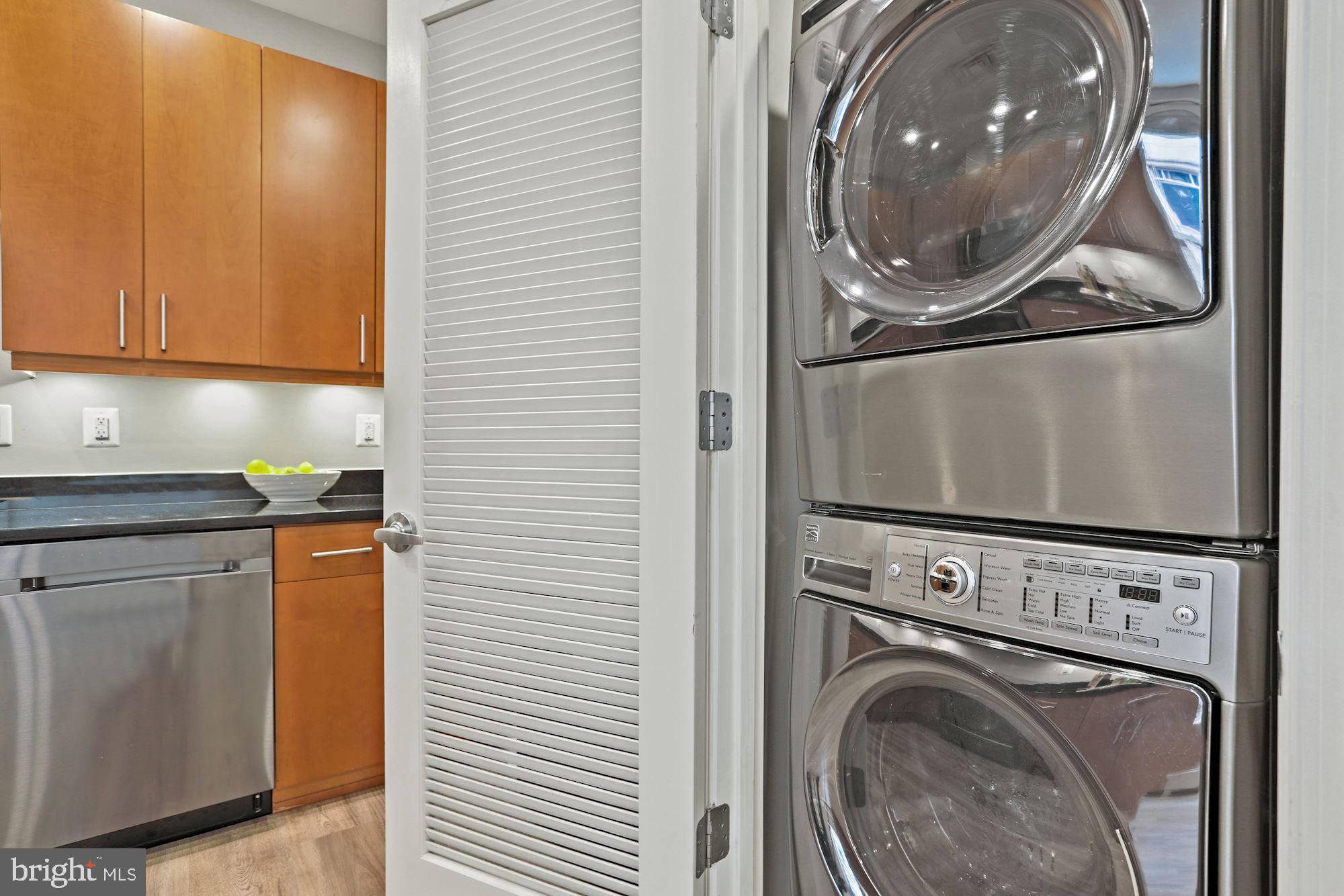 675 E Street Northwest, Unit 350 Washington, DC 20004 - Photo 21 of 23 Full Size Washer and Dryer