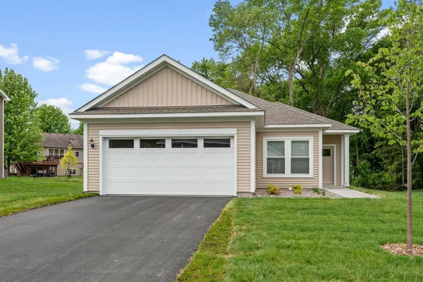 $384,900 | 693 Aspen Lane, Montrose, MN 55363