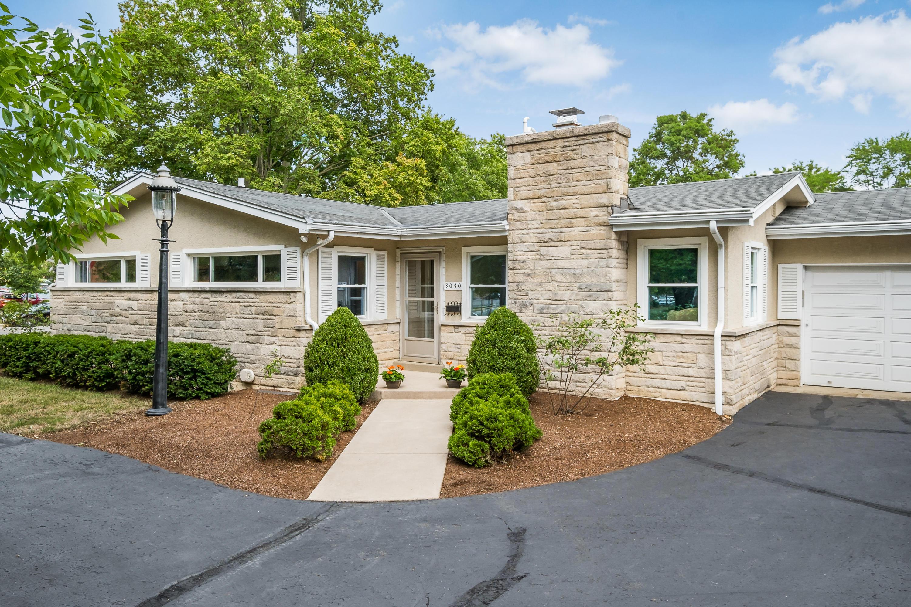 3030 Sudbury Road Columbus, OH 43221 - Photo 2 of 71