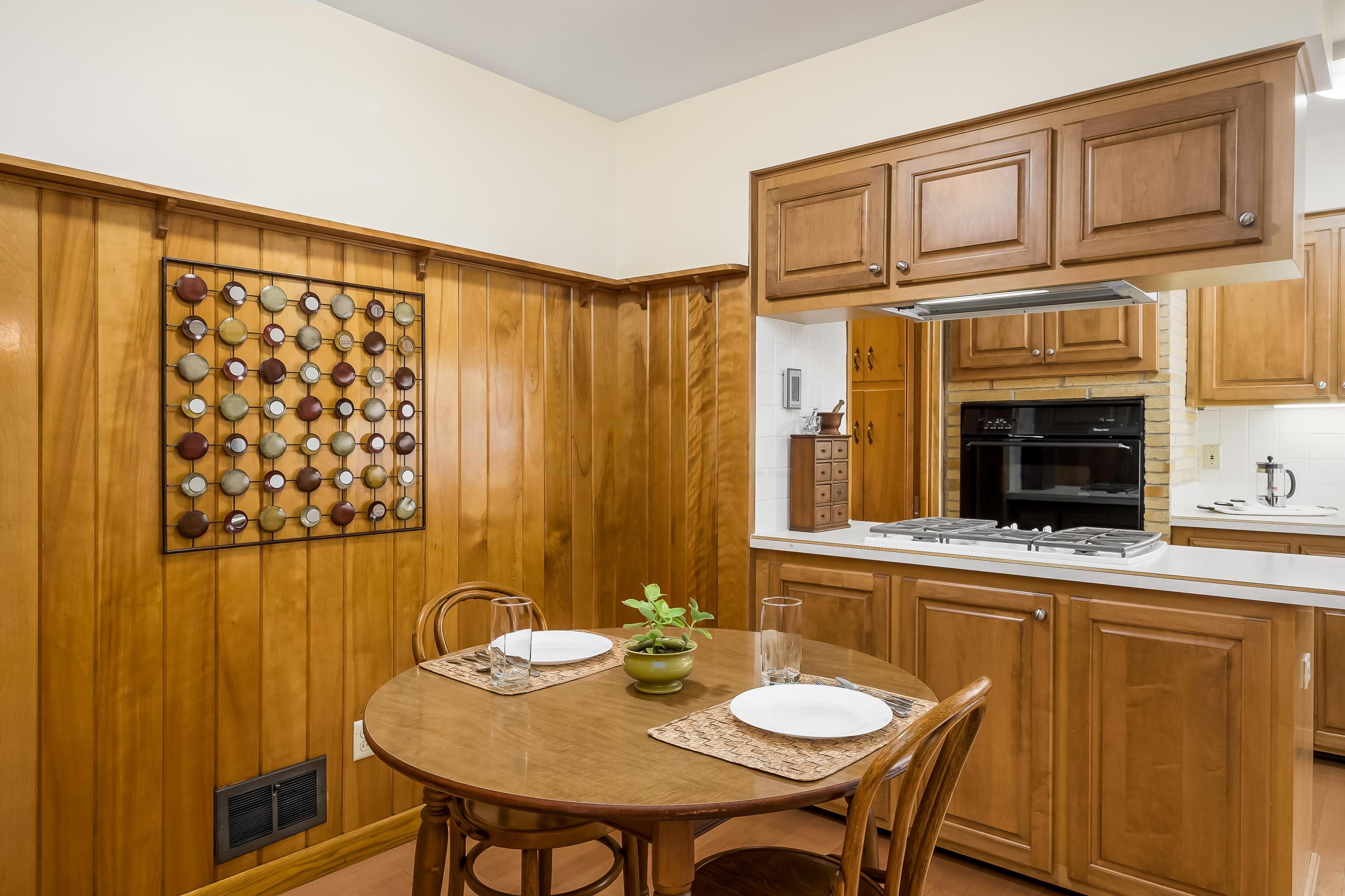 3030 Sudbury Road Columbus, OH 43221 - Photo 22 of 71