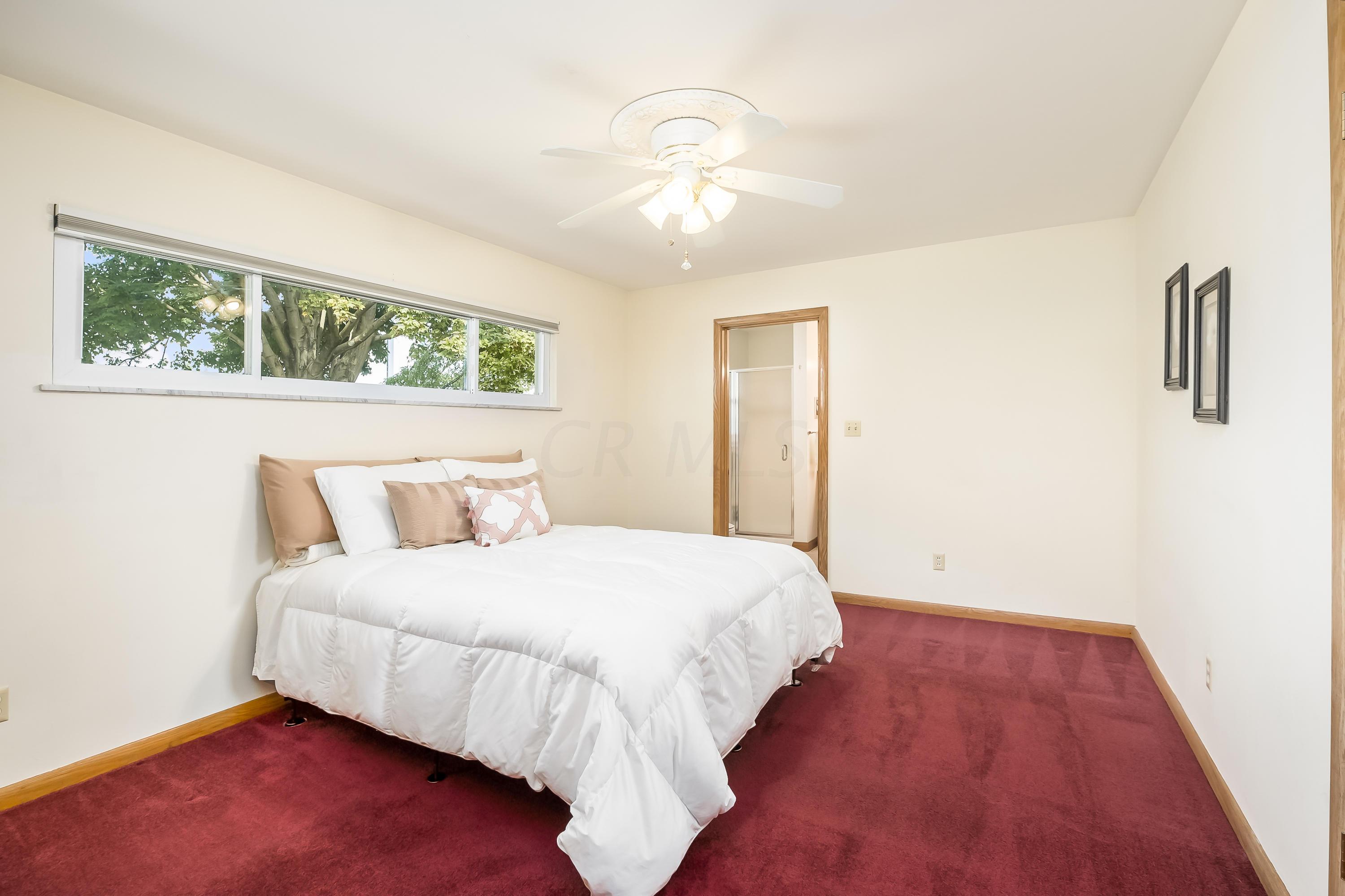 3030 Sudbury Road Columbus, OH 43221 - Photo 34 of 71