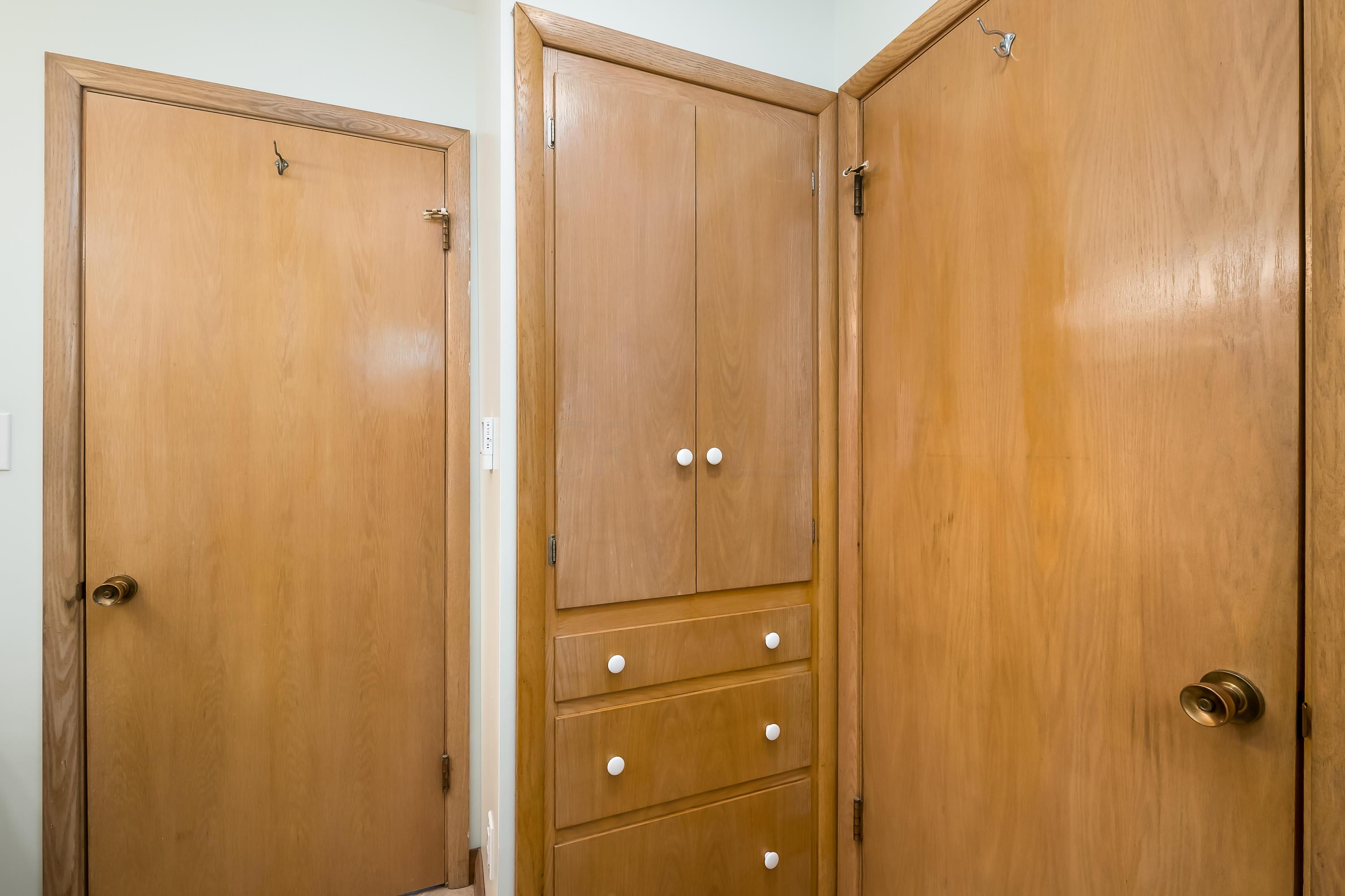3030 Sudbury Road Columbus, OH 43221 - Photo 40 of 71