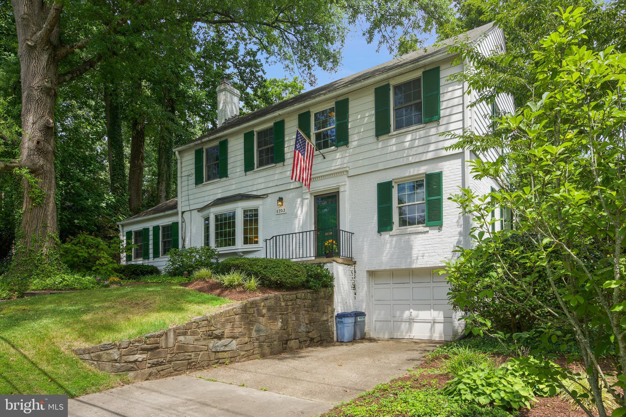 5703 Overlea Road Bethesda, MD 20816 - Photo 34 of 37