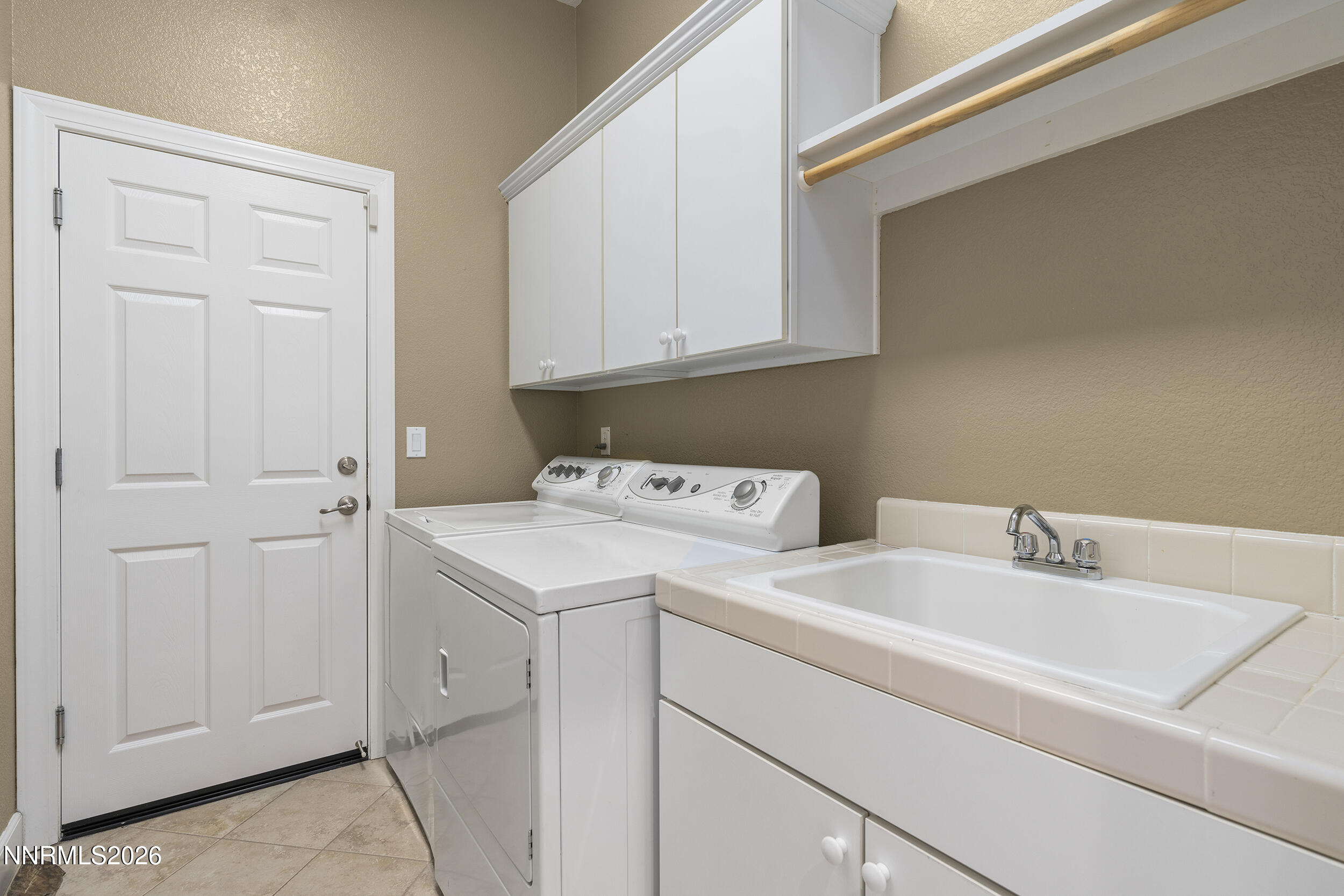 2855 Cedar Ridge Drive Reno, NV 89523 - Photo 31 of 46 32-print-_DSC0523