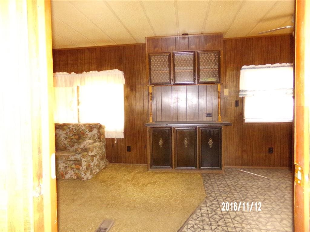 9671 West 24 Road Mesick, MI 49668 - Photo 16 of 26 1825382-15.JPG