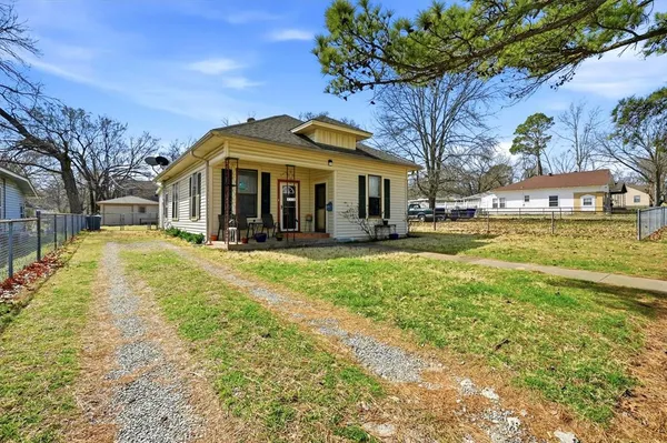 $159,000 | 918 West Morgan Street, Denison, TX 75020