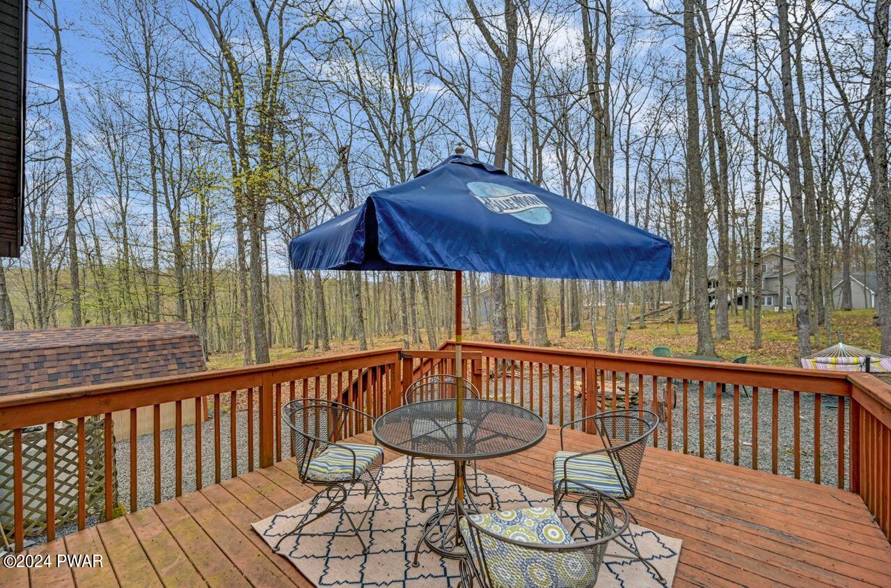 109 Laurel Road Lackawaxen, PA 18435 - Photo 57 of 82 Gallery Image 57