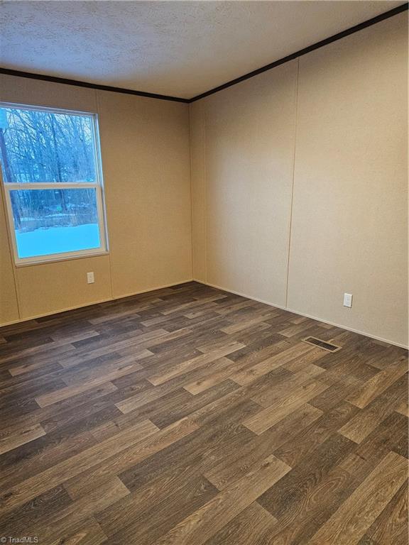 240 Deatherage Road Mount Airy, NC 27030 - Photo 13 of 15