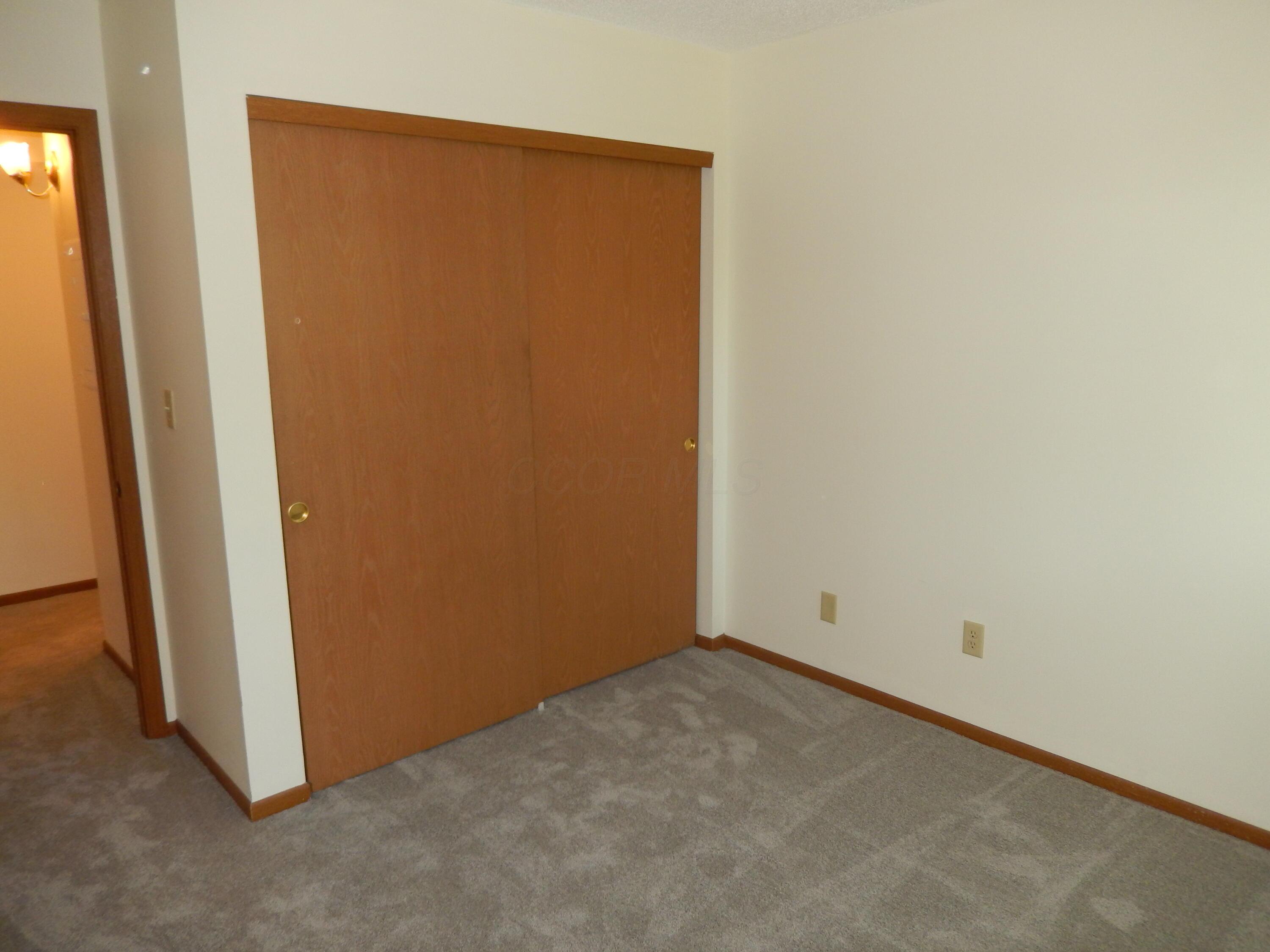 4143 Karl Road, Unit 214 Columbus, OH 43224 - Photo 19 of 25 Bedroom #2 with double closet