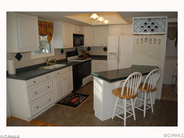 3001 Rudolph Road Henrico, VA 23294 - Photo 5 of 12 Kitchen