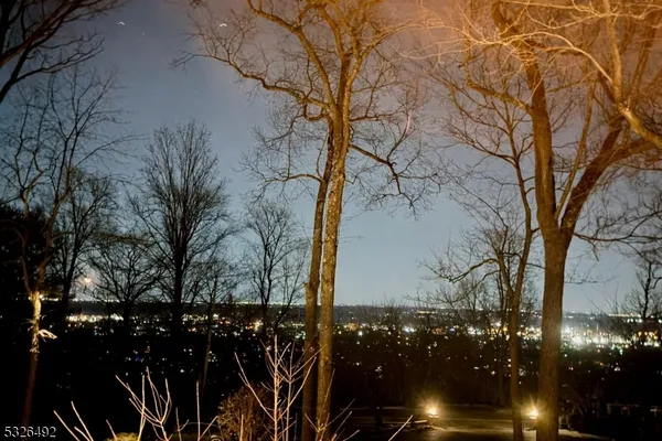 $1,775,000 | 545 Johnston Drive, Watchung, NJ 07069