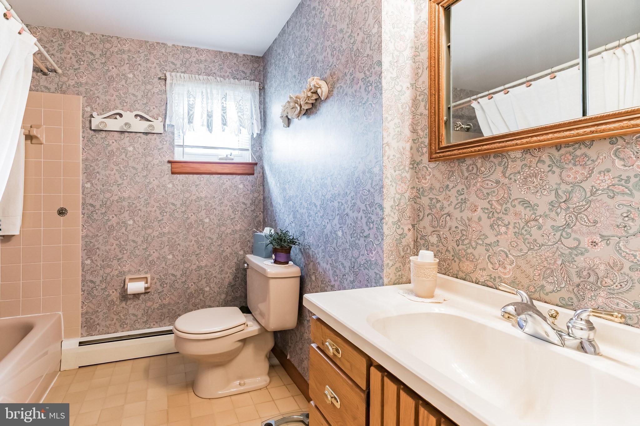 130 Iris Road Warminster, PA 18974 - Photo 24 of 29 Gallery Image 24