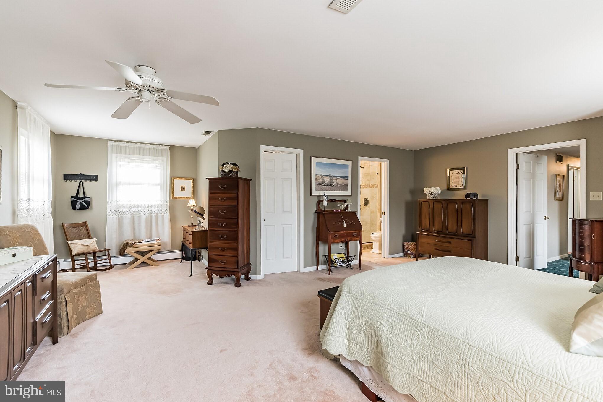 130 Iris Road Warminster, PA 18974 - Photo 26 of 29 Gallery Image 26