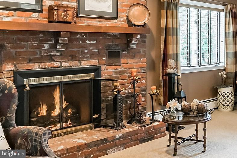 130 Iris Road Warminster, PA 18974 - Photo 6 of 29 Gallery Image 6