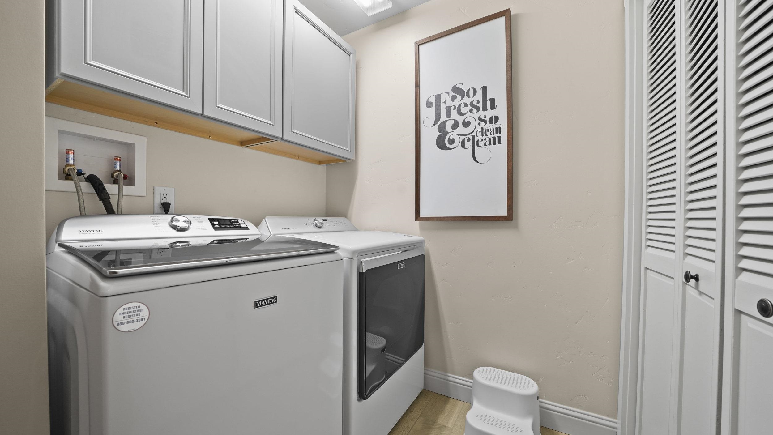 862-20 1/2 North 1/2 Road Fruita, CO 81521 - Photo 18 of 34 a utility room with dryer and washer