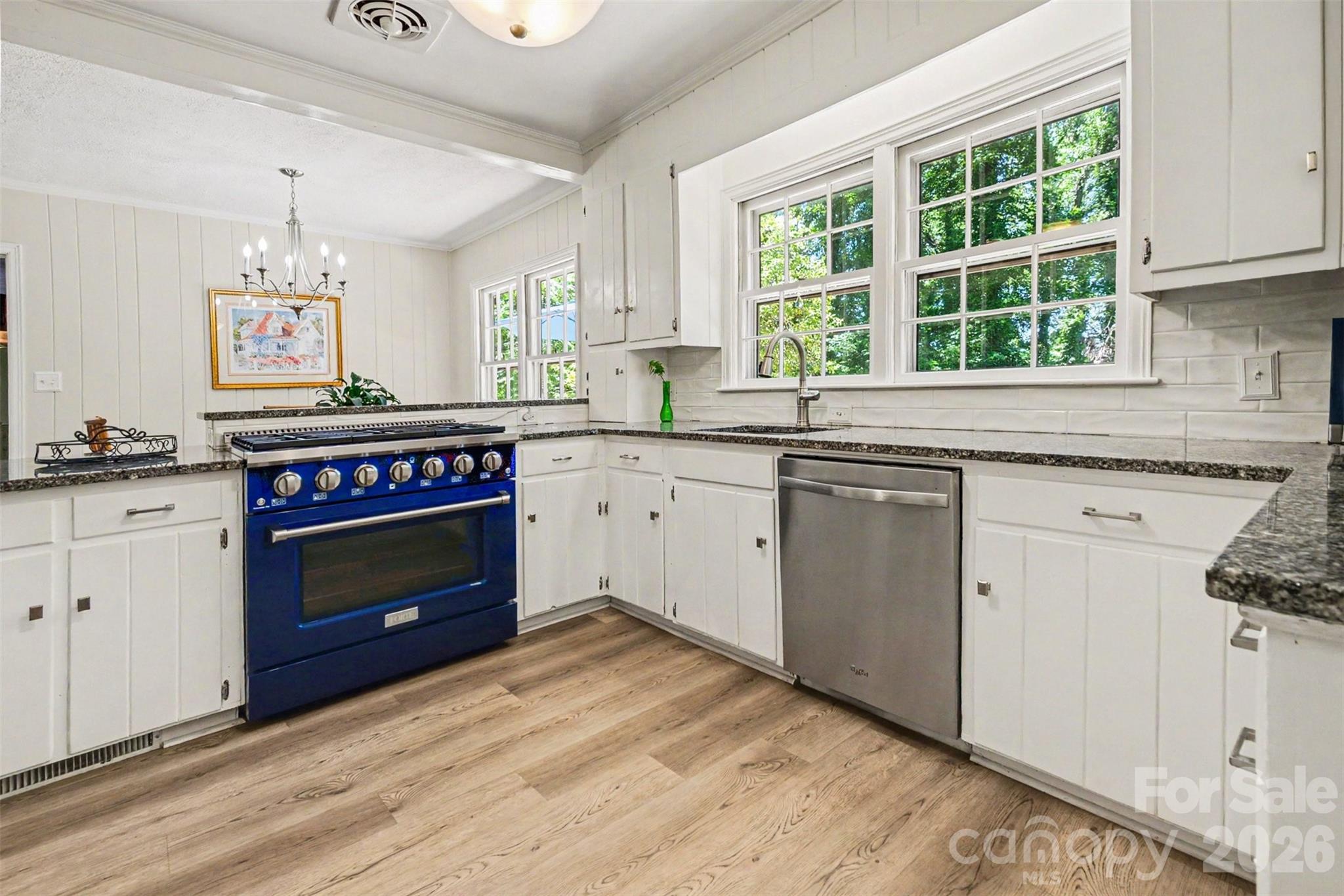613 East Ridge Street Kings Mountain, NC 28086 - Photo 6 of 25