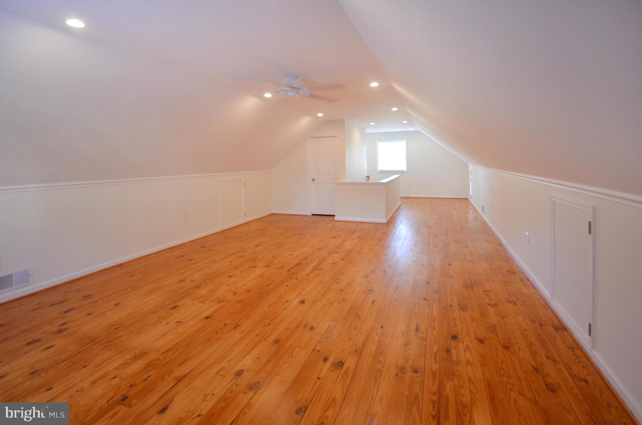 7601 Wyndale Road Chevy Chase, MD 20815 - Photo 20 of 29 Interior (General)