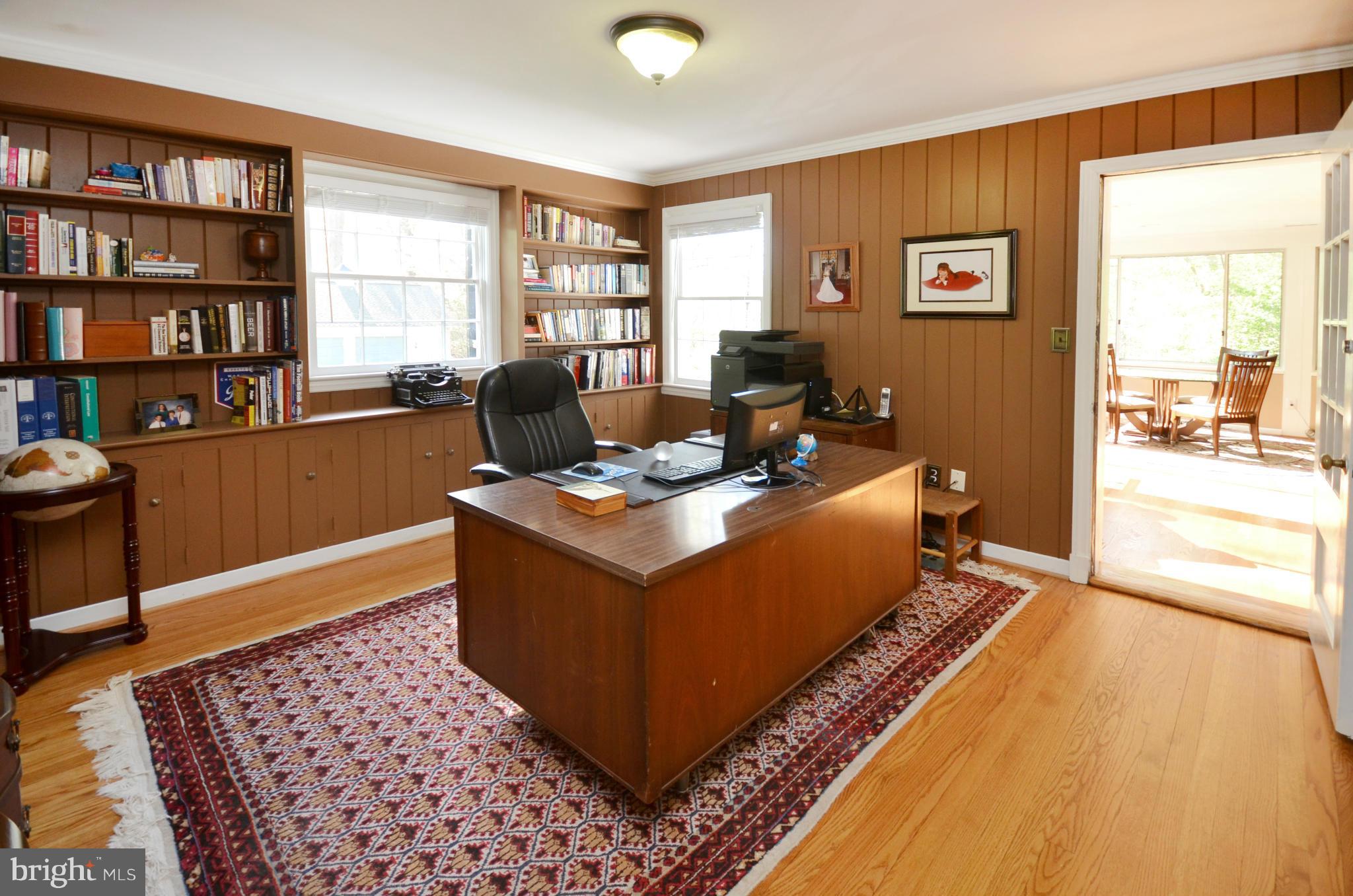 7601 Wyndale Road Chevy Chase, MD 20815 - Photo 8 of 29 Interior (General)