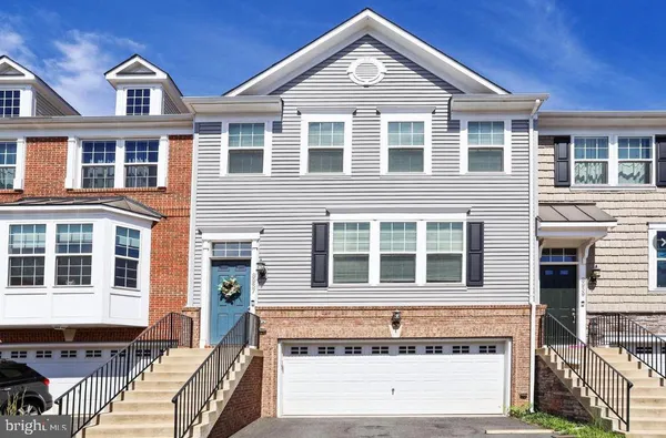$550,000 | 8937 Englewood Farms Drive, Manassas, VA 20112