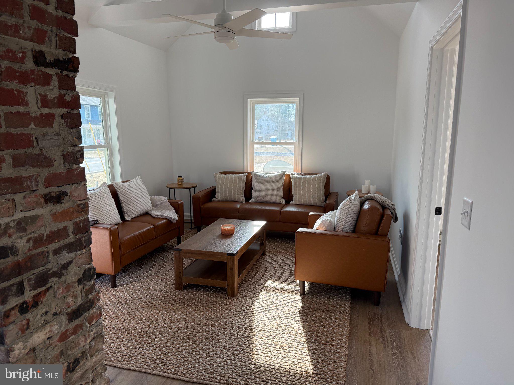 28276 Riverside Drive Salisbury, MD 21801 - Photo 26 of 30 a living room with furniture and a window
