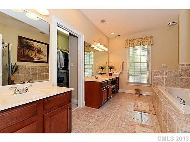 3466 Blue Jay Pass Fort Mill, SC 29708 - Photo 10 of 15 Gallery Image 10