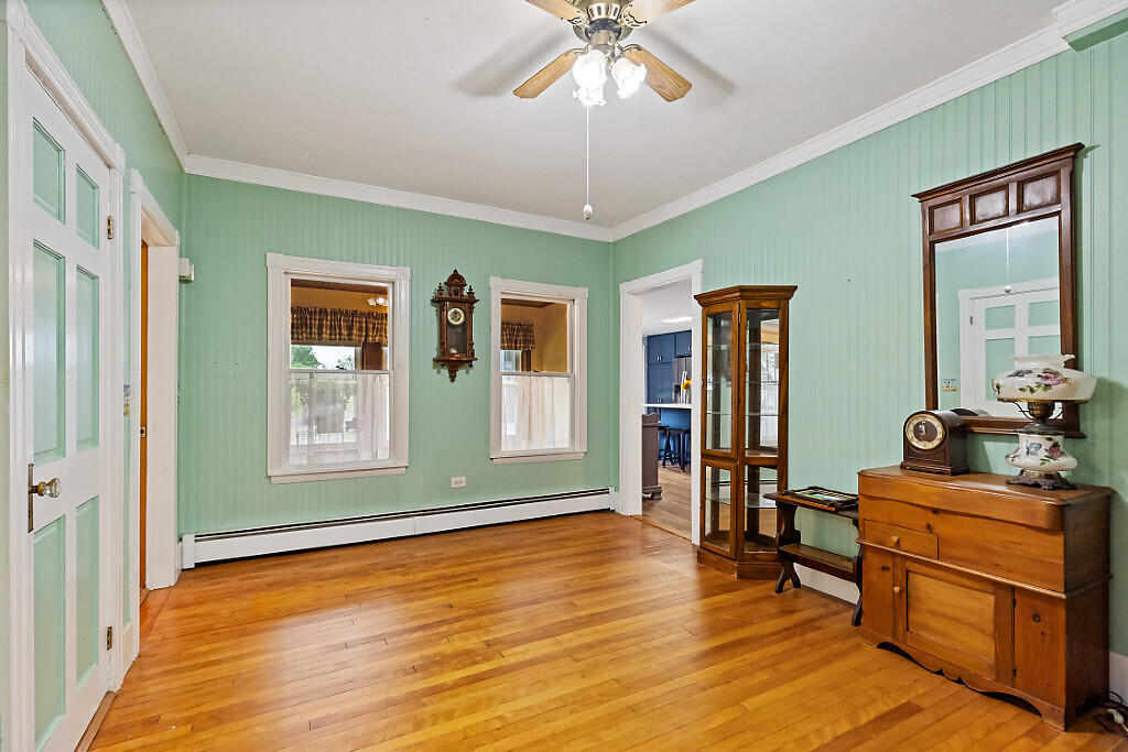 31 Hussey Road Albion, ME 04910 - Photo 15 of 58 15 dining room