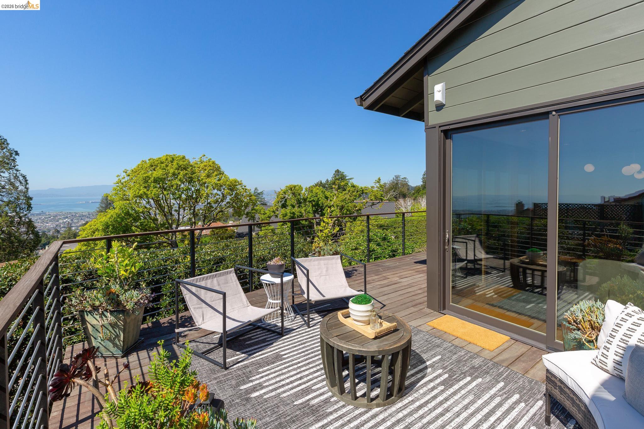 470 Spruce Street Berkeley, CA 94708 - Photo 16 of 59