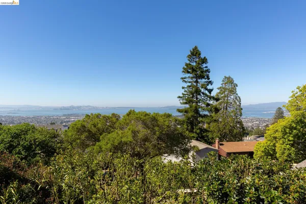 $2,480,000 | 470 Spruce Street, Berkeley, CA 94708
