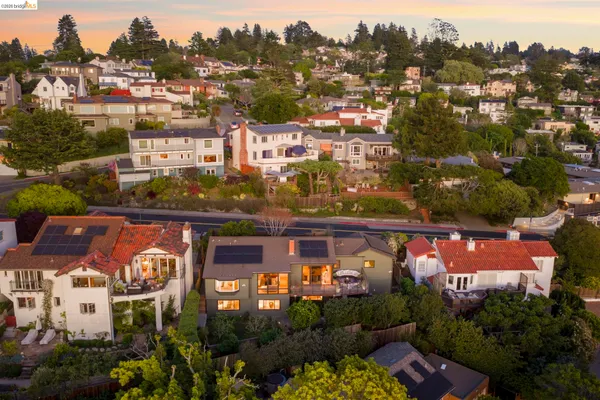 $2,480,000 | 470 Spruce Street, Berkeley, CA 94708