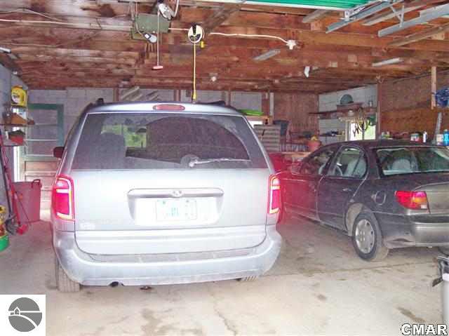 6401 Yankee Road Vestaburg, MI 48891 - Photo 15 of 20 1770519-14.JPG