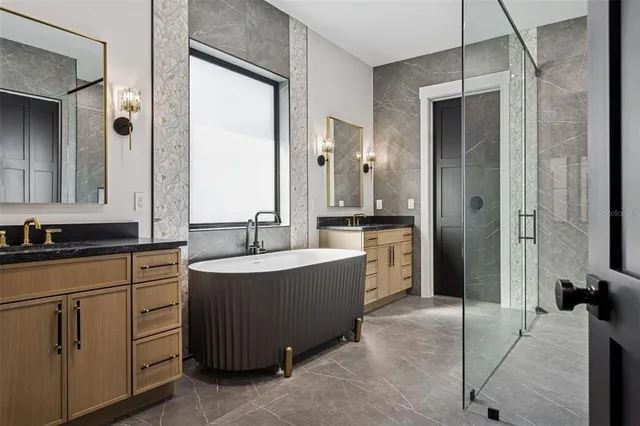 $12,000 | 708 West Kentucky Avenue, Tampa, FL 33603