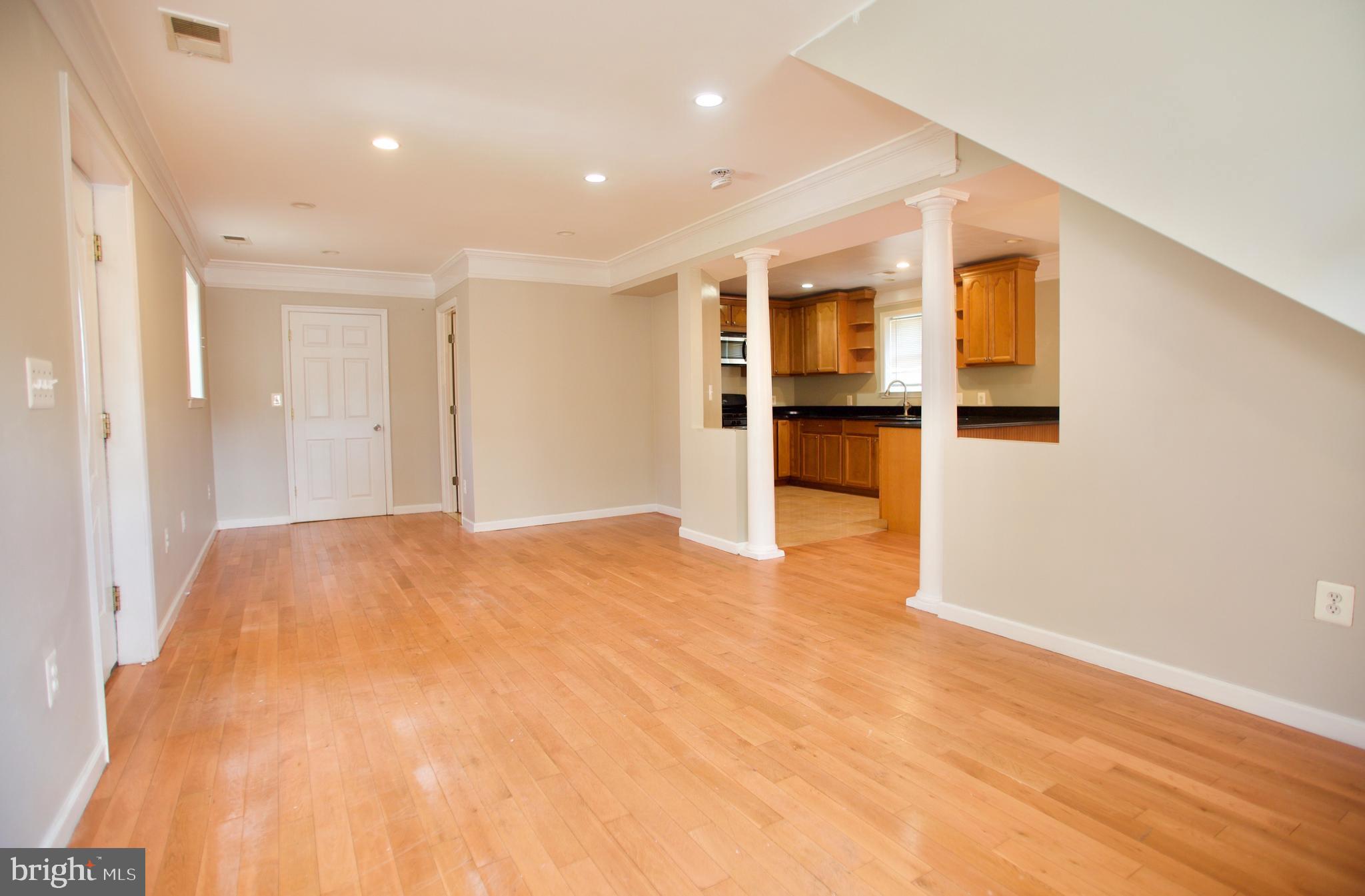 2507 Weisman Road Silver Spring, MD 20902 - Photo 13 of 43