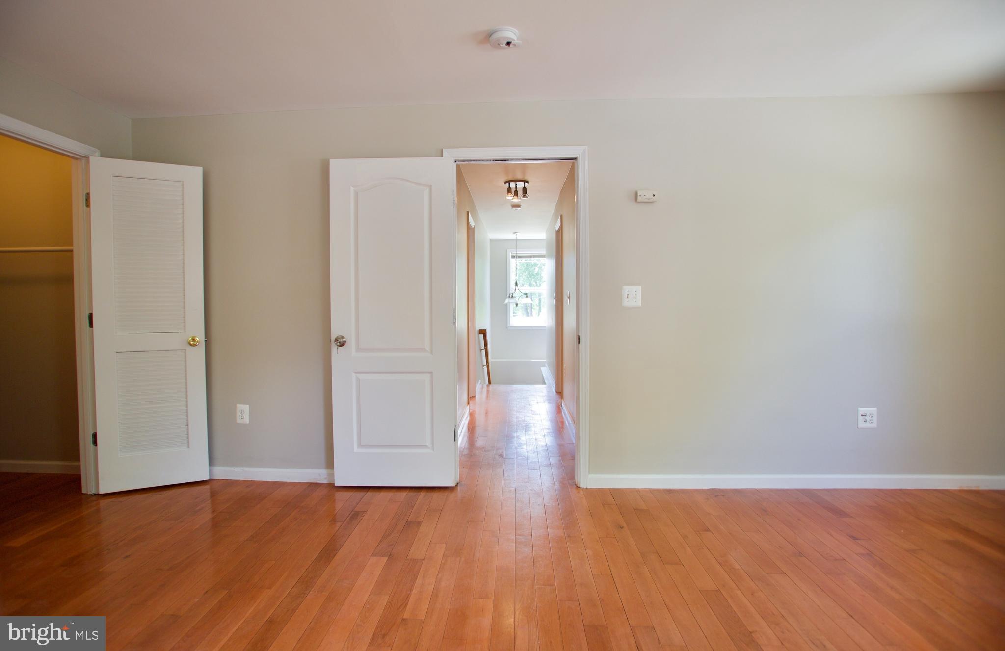 2507 Weisman Road Silver Spring, MD 20902 - Photo 22 of 43 Master bath