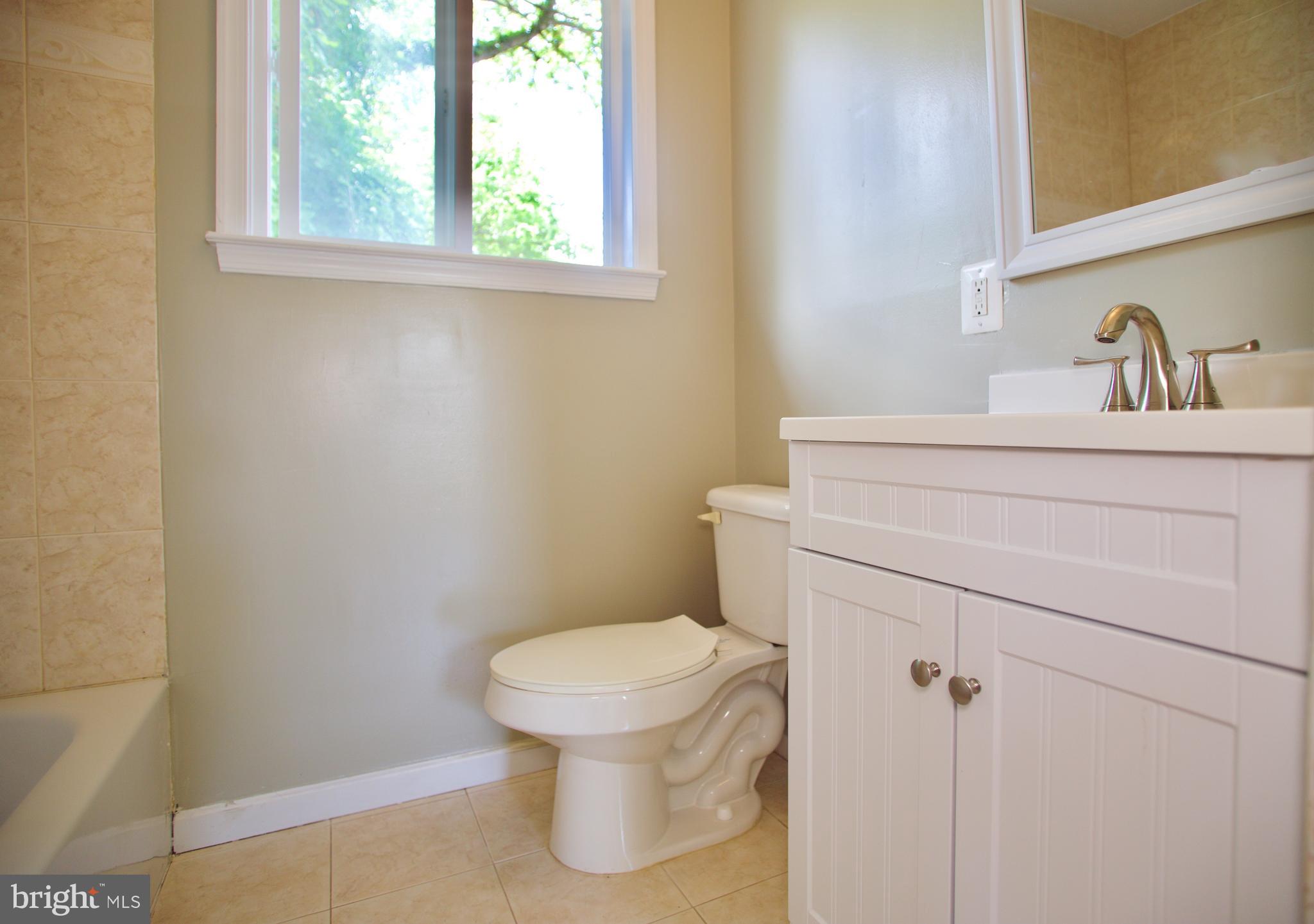 2507 Weisman Road Silver Spring, MD 20902 - Photo 34 of 43 Master bath