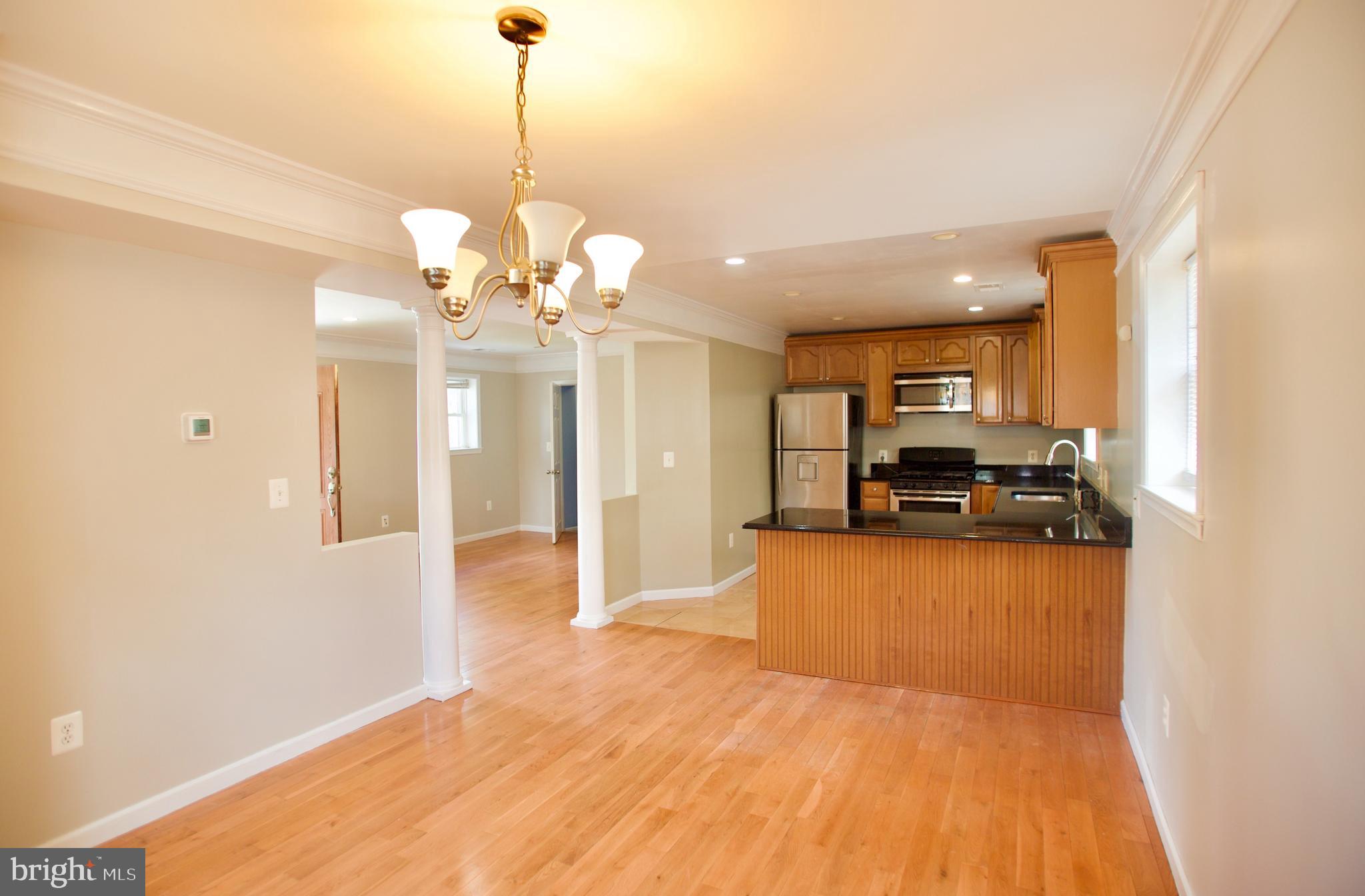 2507 Weisman Road Silver Spring, MD 20902 - Photo 7 of 43