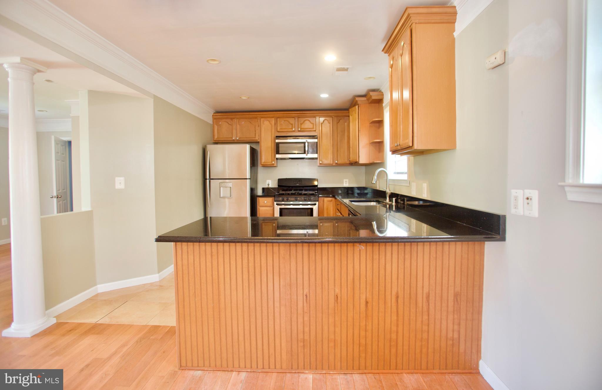 2507 Weisman Road Silver Spring, MD 20902 - Photo 8 of 43