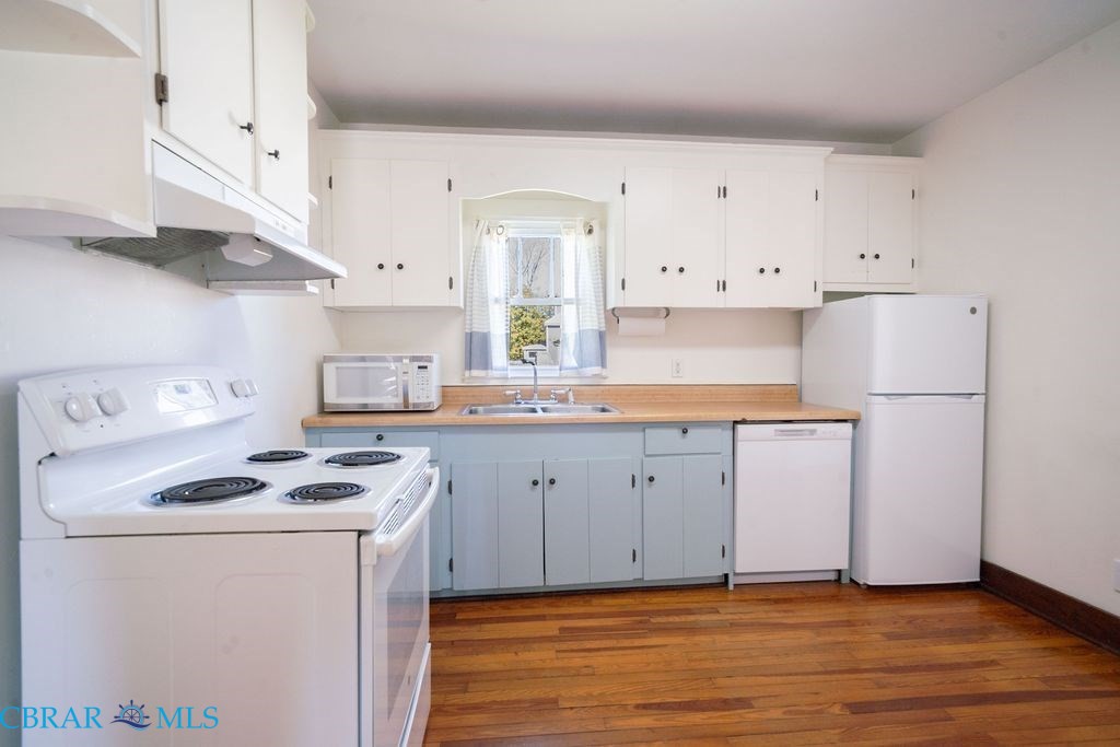 3544 Weems Road Weems, VA 22576 - Photo 20 of 27