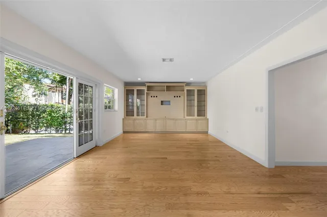 $1,749,000 | 911 Andres Avenue, Coral Gables, FL 33134