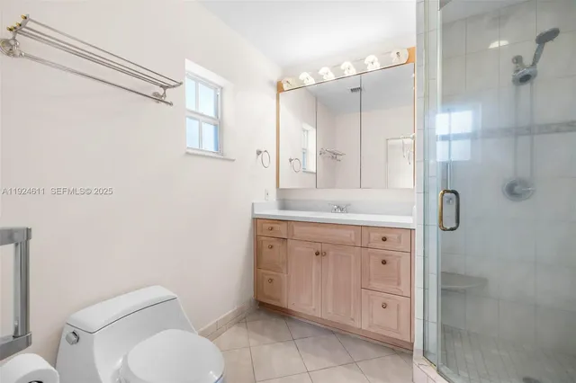 $1,749,000 | 911 Andres Avenue, Coral Gables, FL 33134