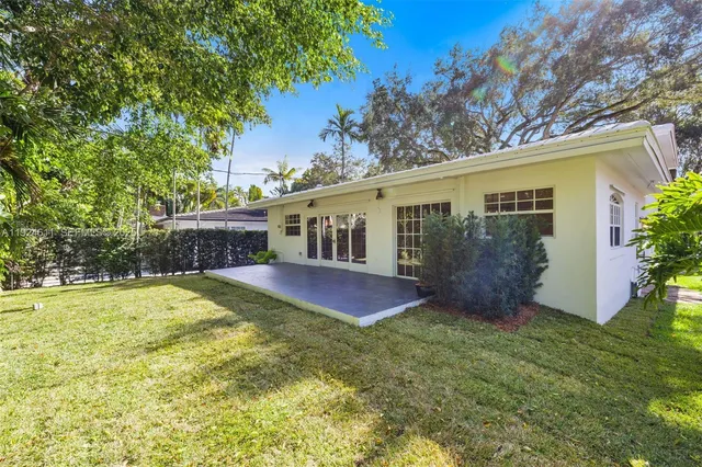 $1,749,000 | 911 Andres Avenue, Coral Gables, FL 33134
