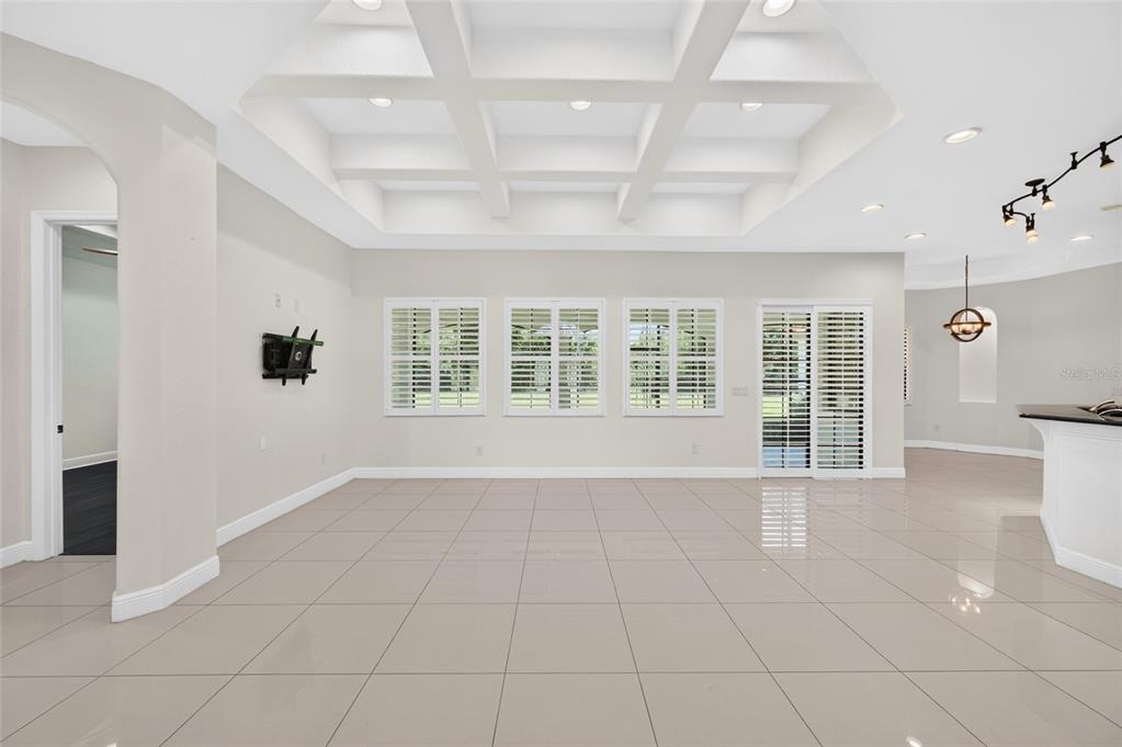 301 Pruett Road Seffner, FL 33584 - Photo 9 of 63 Gallery Image 9