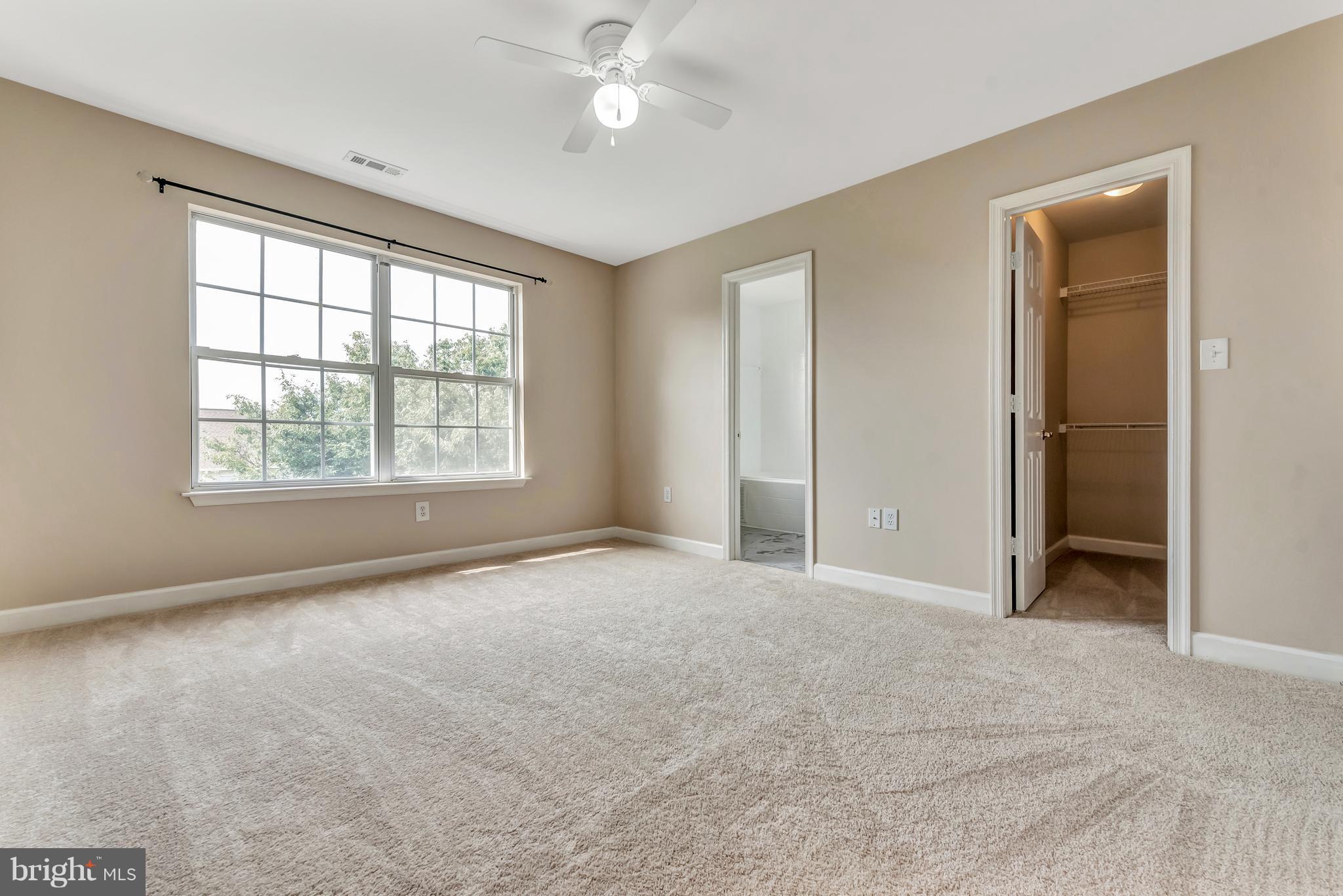 9220 Ridgefield Circle Frederick, MD 21701 - Photo 14 of 27 Bedroom (Master)